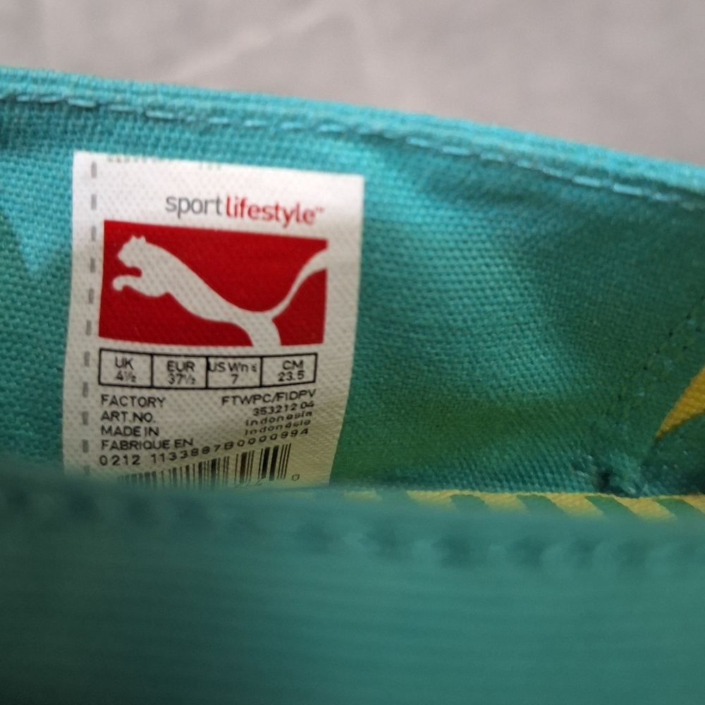 Puma Flats - Picture 2 of 5
